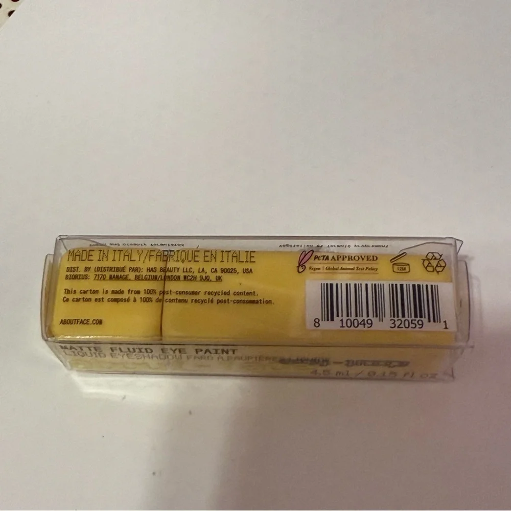 ABOUT FACE Matte Fluid Eye Paint in Incoming